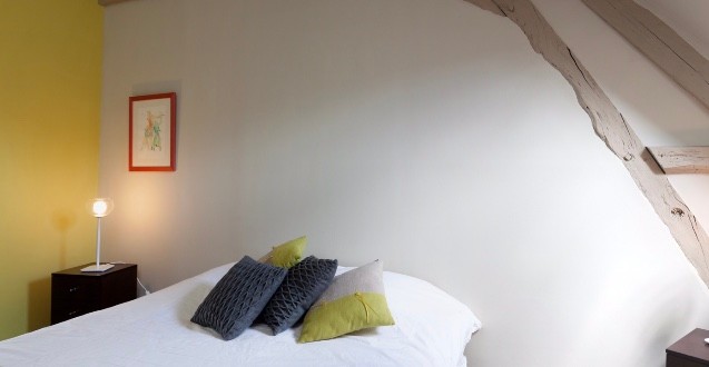 Une chambre cocon bleu nuit