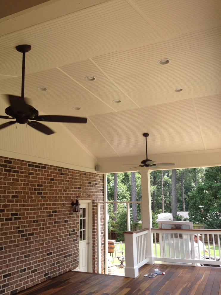 This is an example of a traditional verandah in Atlanta.