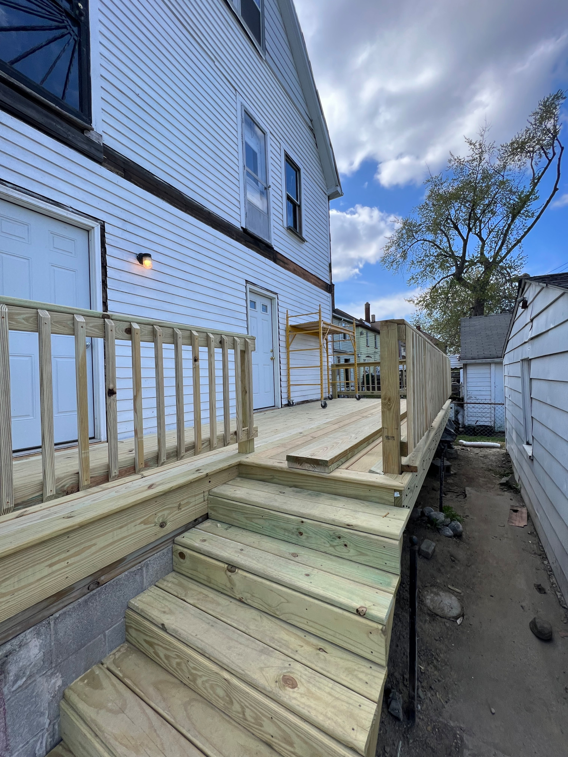 Vermont street Deck/Fence
