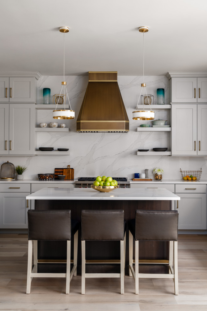 Kitchen - transitional kitchen idea