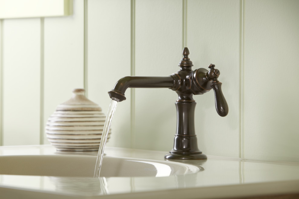 Example of a transitional bathroom design in Phoenix