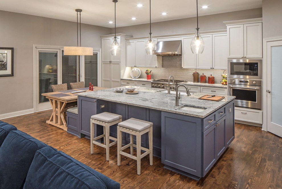 Kitchen - kitchen idea in Omaha