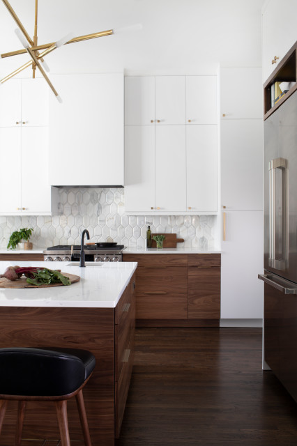 Little 5 Points Modern Kitchen minimalistisch-kueche
