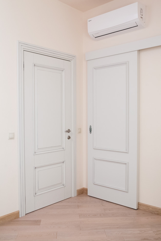 Деревянные двери и дверные проемы