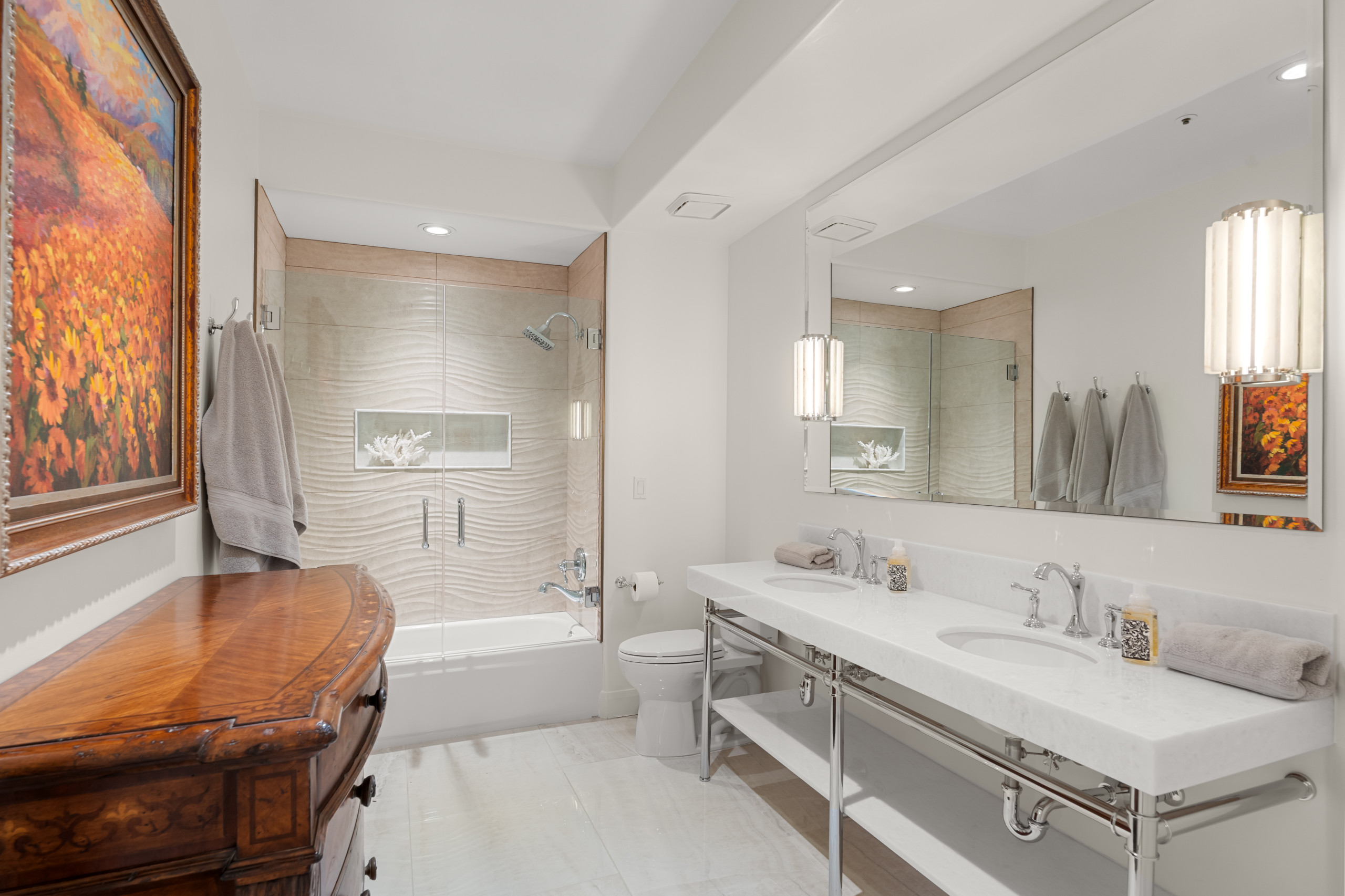 Bathroom - bathroom idea in Phoenix