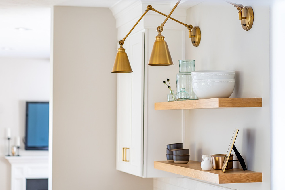 Example of a transitional kitchen design in Boston