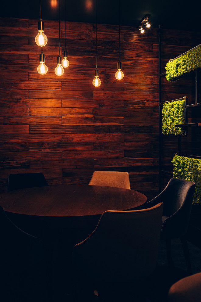 Реализация дизайн- проекта бара Bourbon