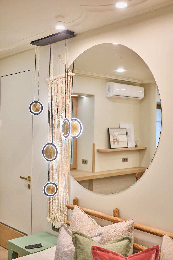 Кухня-столовая с завитком гюль