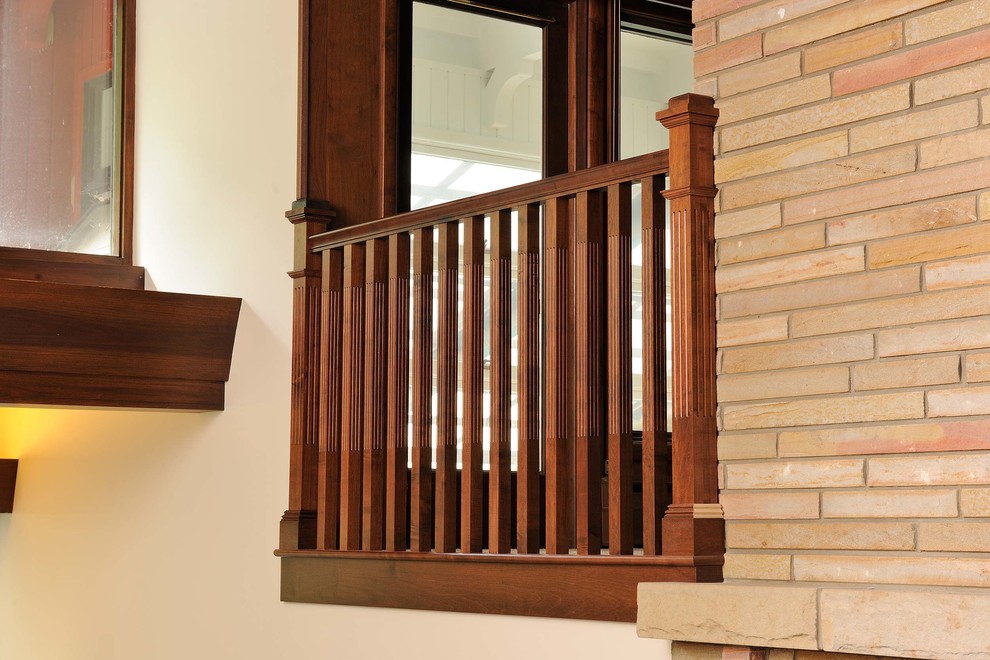 This is an example of a contemporary staircase in Cleveland.