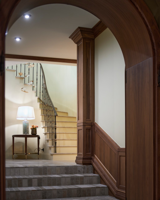 Mougins Villa classique-escalier