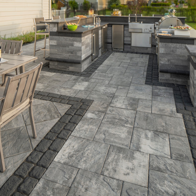 Cambridge Pavingstones Modern Patio New York by Cambridge