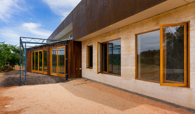 Northern aspect exterior contemporary-exterior