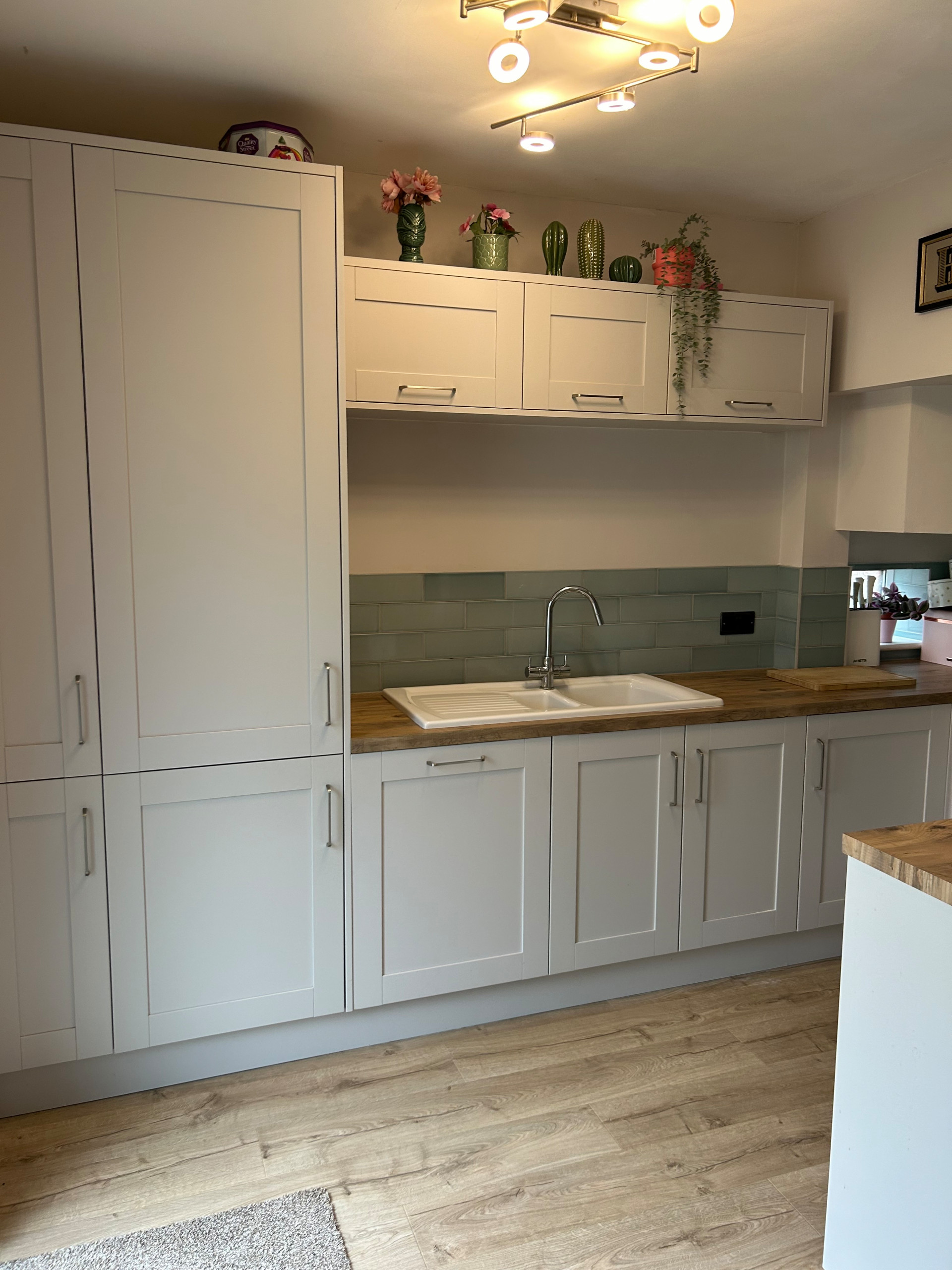 Benchmarx Shaker Style Kitchen in Nottingham