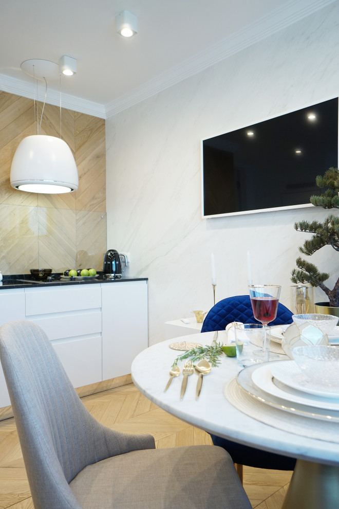 С ВИДОМ НА КРЕМЛЬ