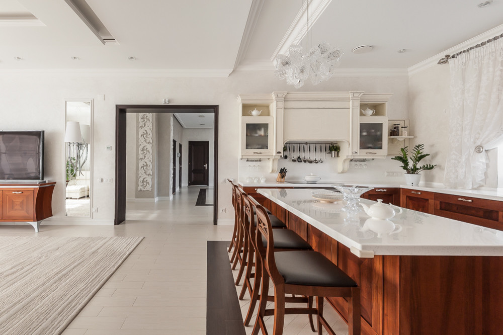 ДОМ НА ХОЛМЕ