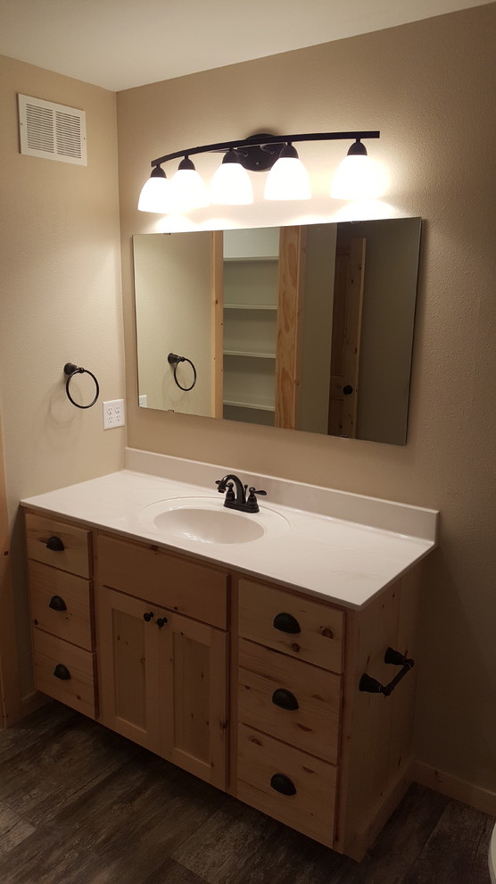 Home design - rustic home design idea in Minneapolis