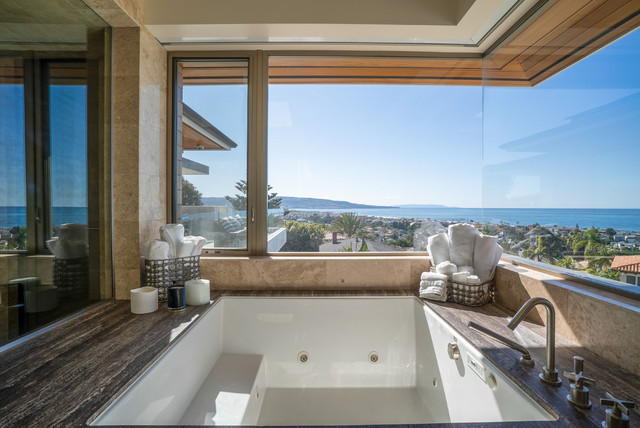Modern Manhattan Beach modern-badezimmer