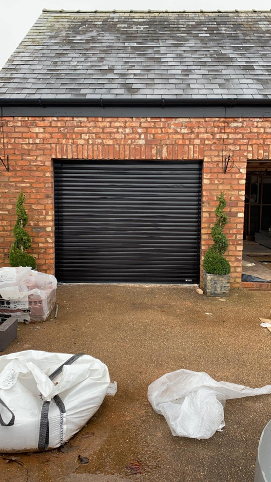 Garage Conversion to Man Pad