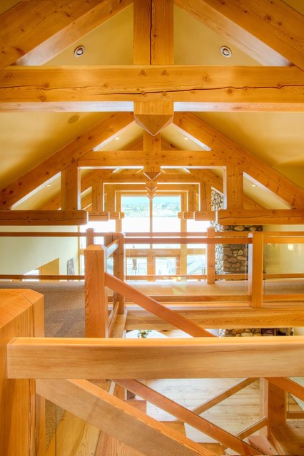 Lakeside Retreat classique-escalier