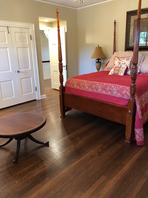 Colonial Remodel classico-camera-da-letto
