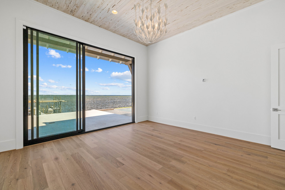 Destin's Luxury Bayfront