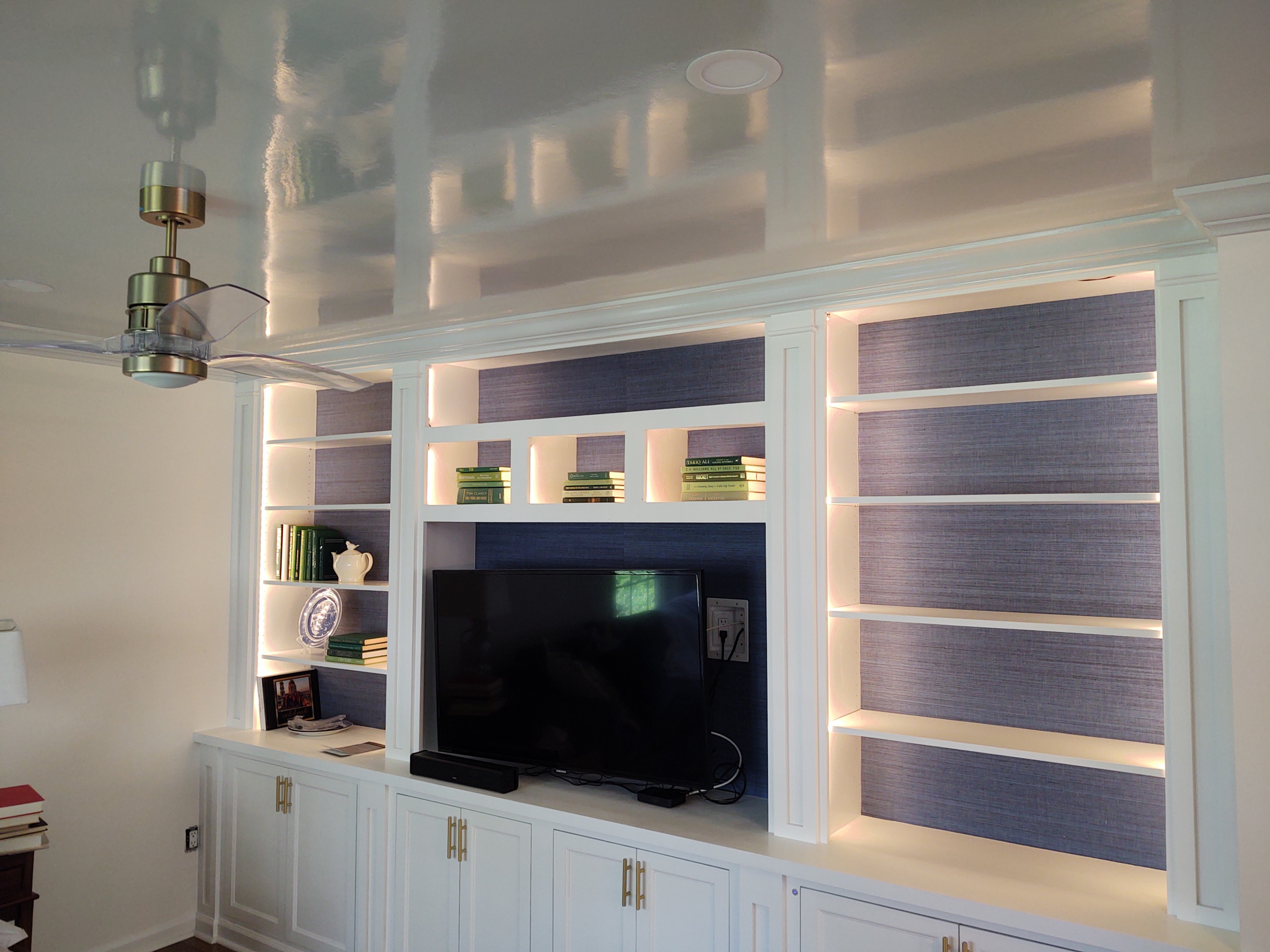 Entertainment unit 1