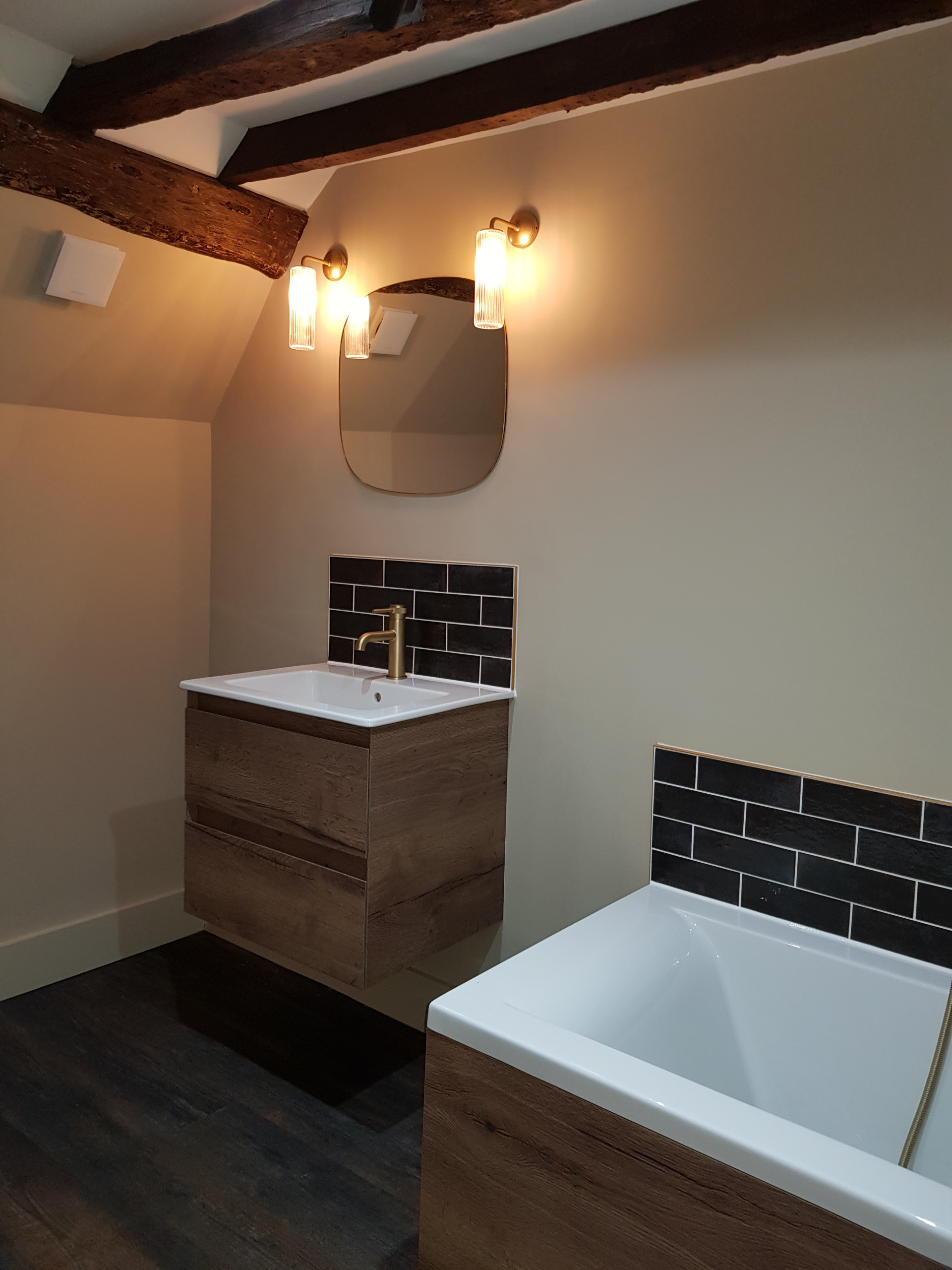 New En suite bathrooms