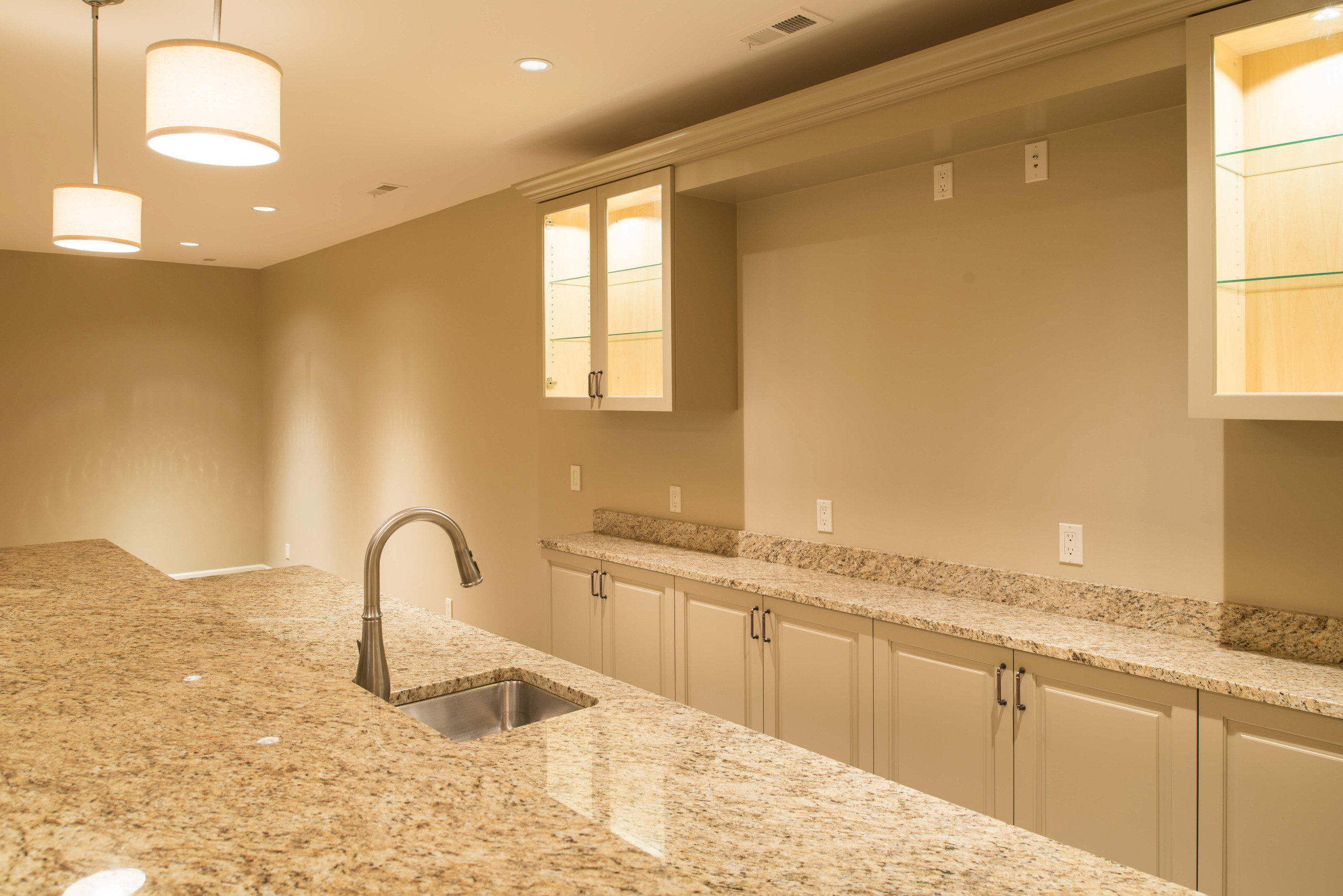 Transitiona/Craftsman Inspired Villa | Sterling Ridge Estates