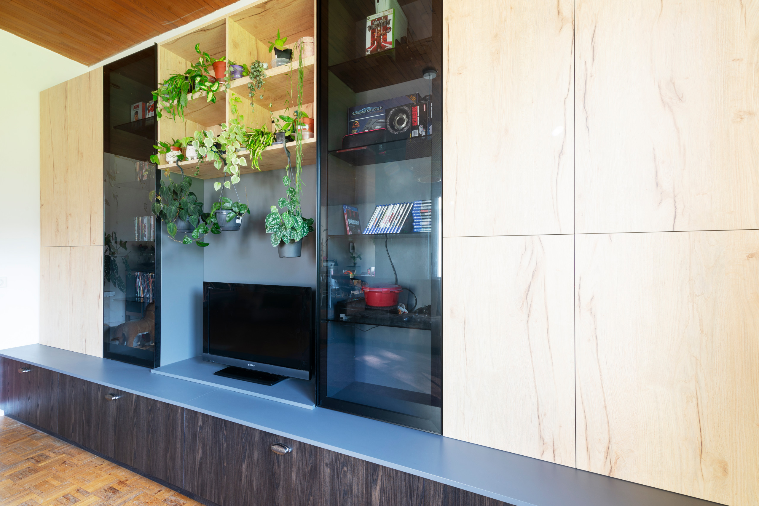 Meuble TV gigantesque !