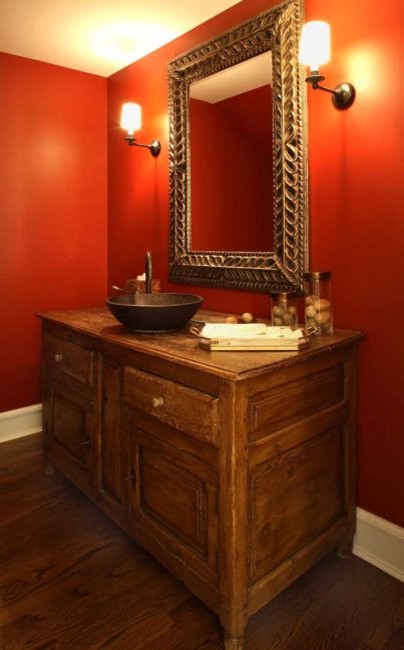 Photo of an eclectic powder room in Chicago.