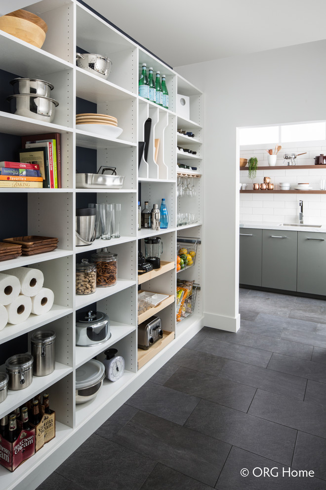 Kitchen - transitional kitchen idea