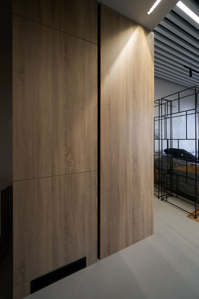 Кухня с зеркальными фасадами