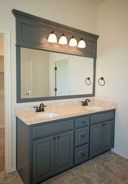 Master Bathroom klassisch-modern-badezimmer