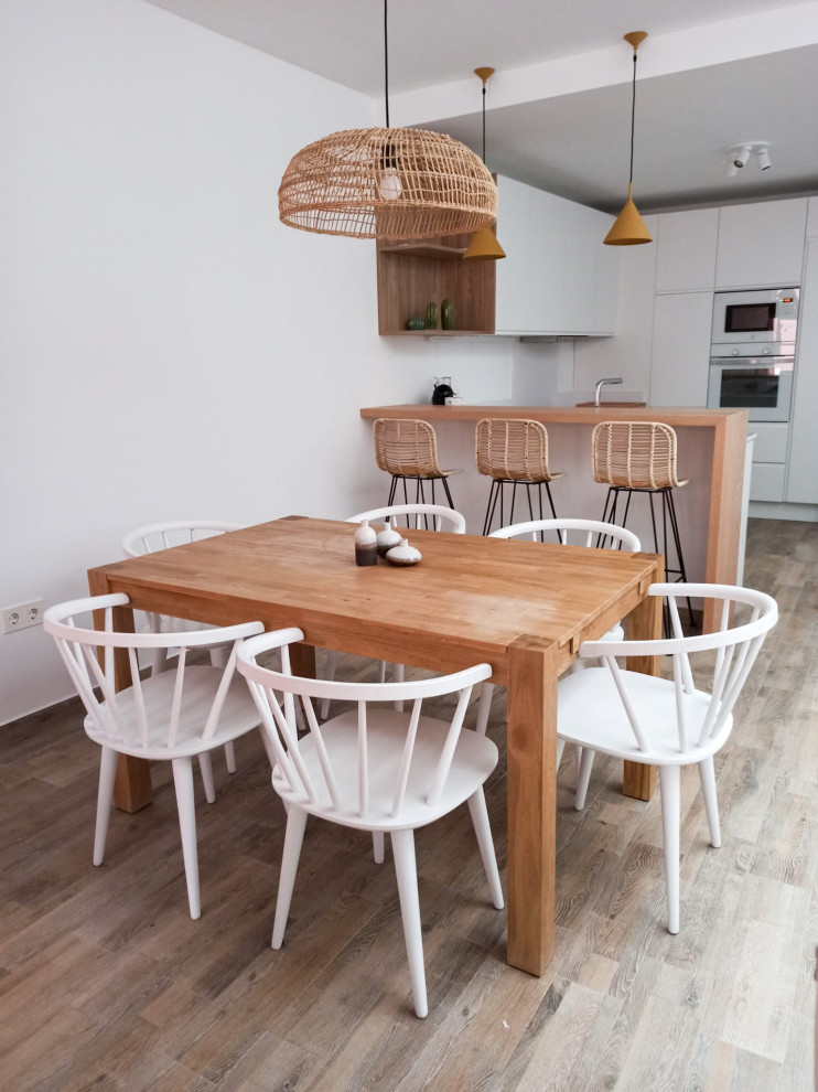 Ejemplo de comedor costero grande