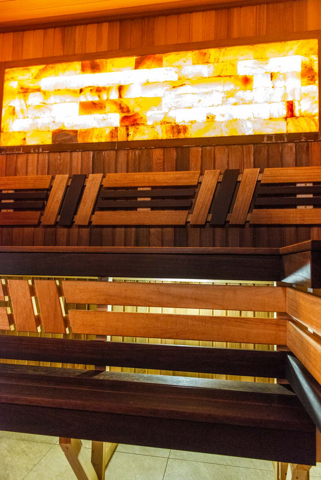 Дом с бассейном