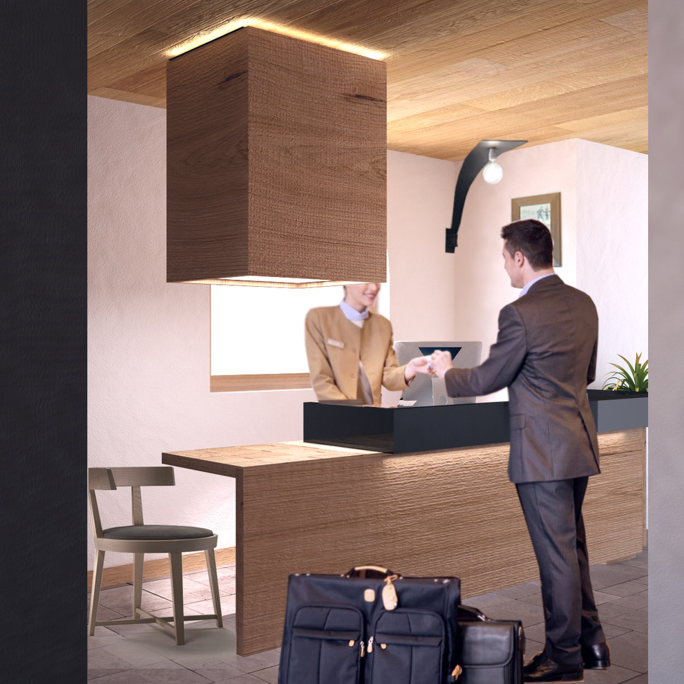 Reception / Desk / Hotel