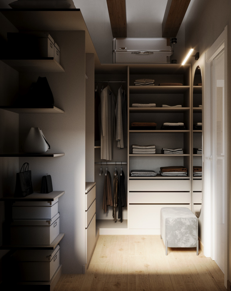 г.Санкт-Петербург, Петергоф. 2024 год.