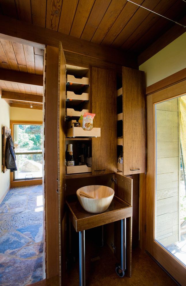 Inspiration for a small 1960s home design remodel in San Francisco