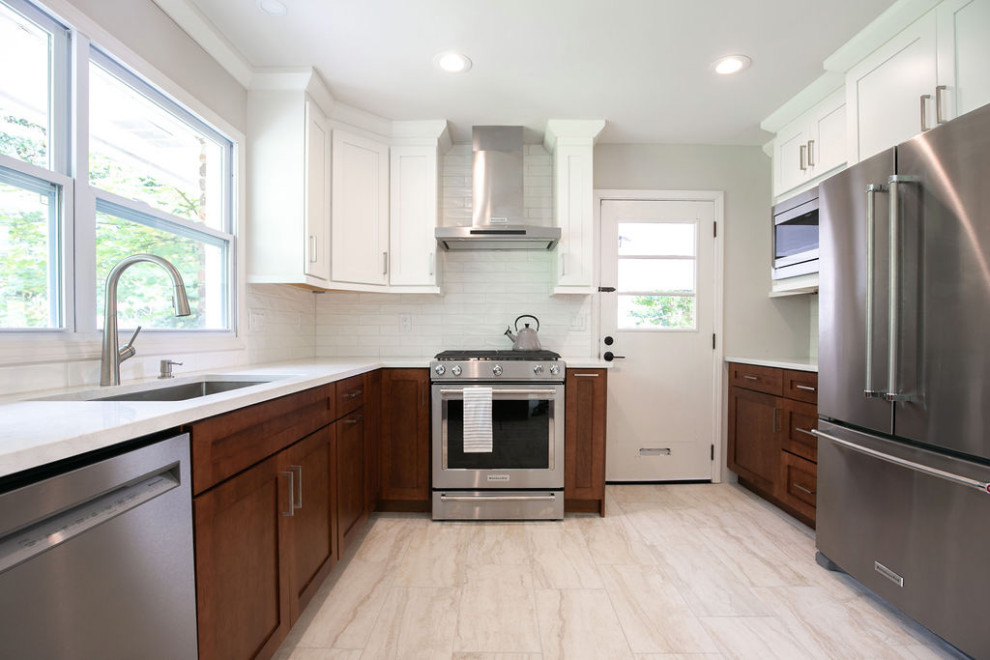 Inspiration for a transitional kitchen remodel in Atlanta