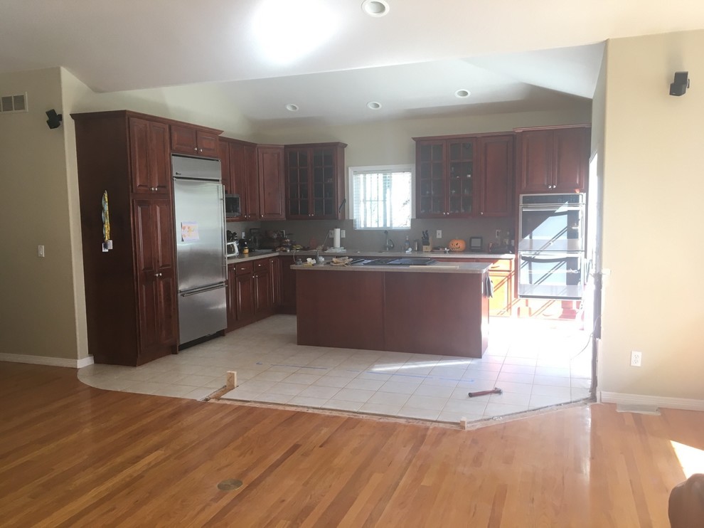 How many pendant lights should go over 7 foot island?