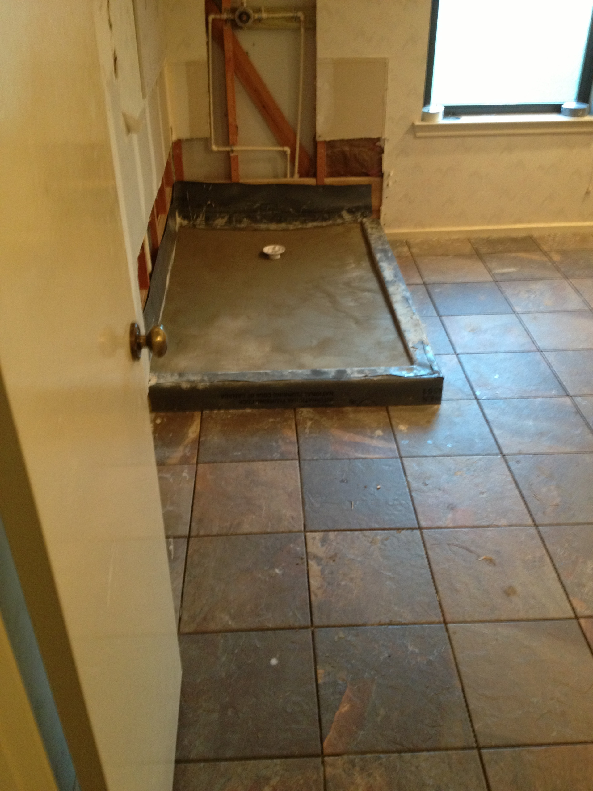 Tubs/ Showers
