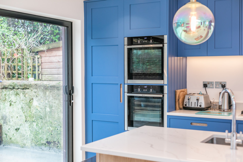 Inspiration for a classic kitchen in Sussex.