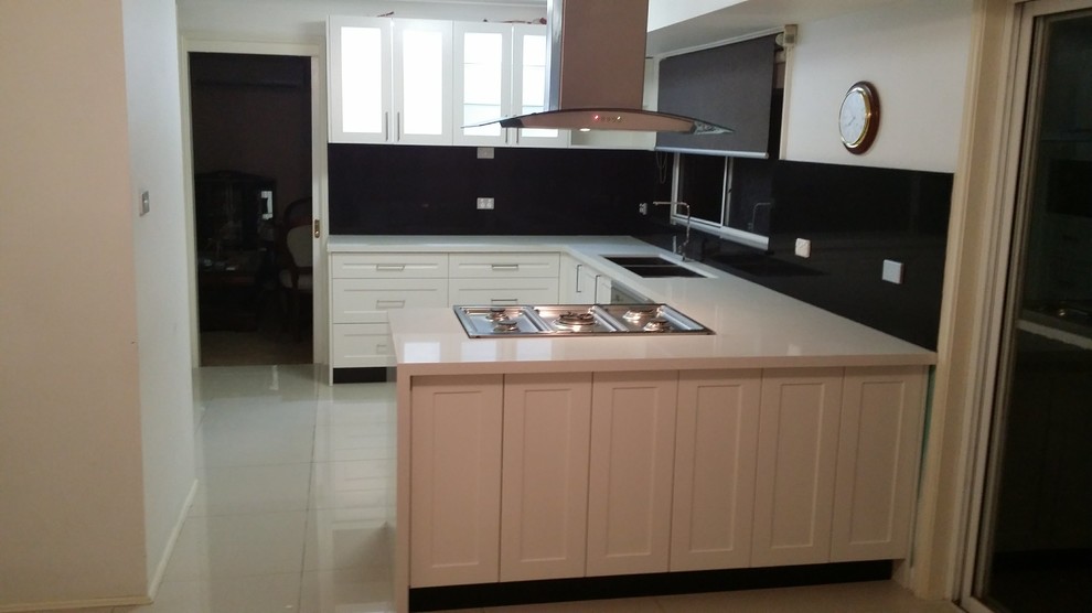 DURAL KITCHEN RENOVATION Kitchen Sydney by Interwood Residential