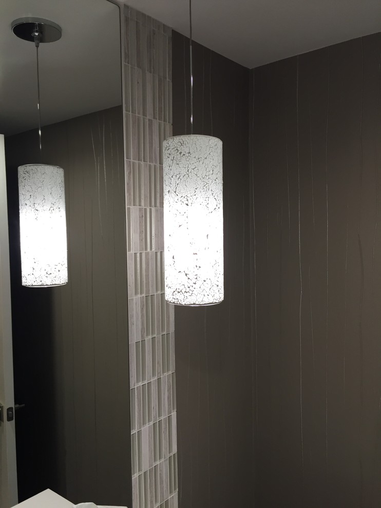Fishman powder room