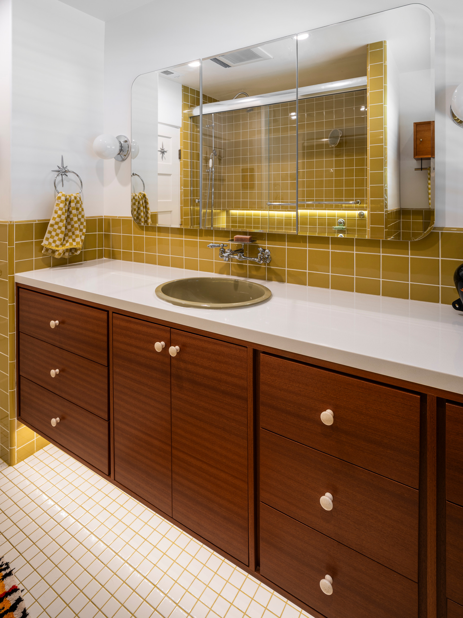 1970/80s-Inspired Beach Bungalow | Full Design + Remodel