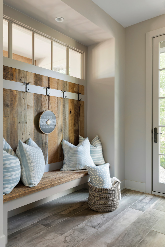 Farmhouse entryway photo in Minneapolis