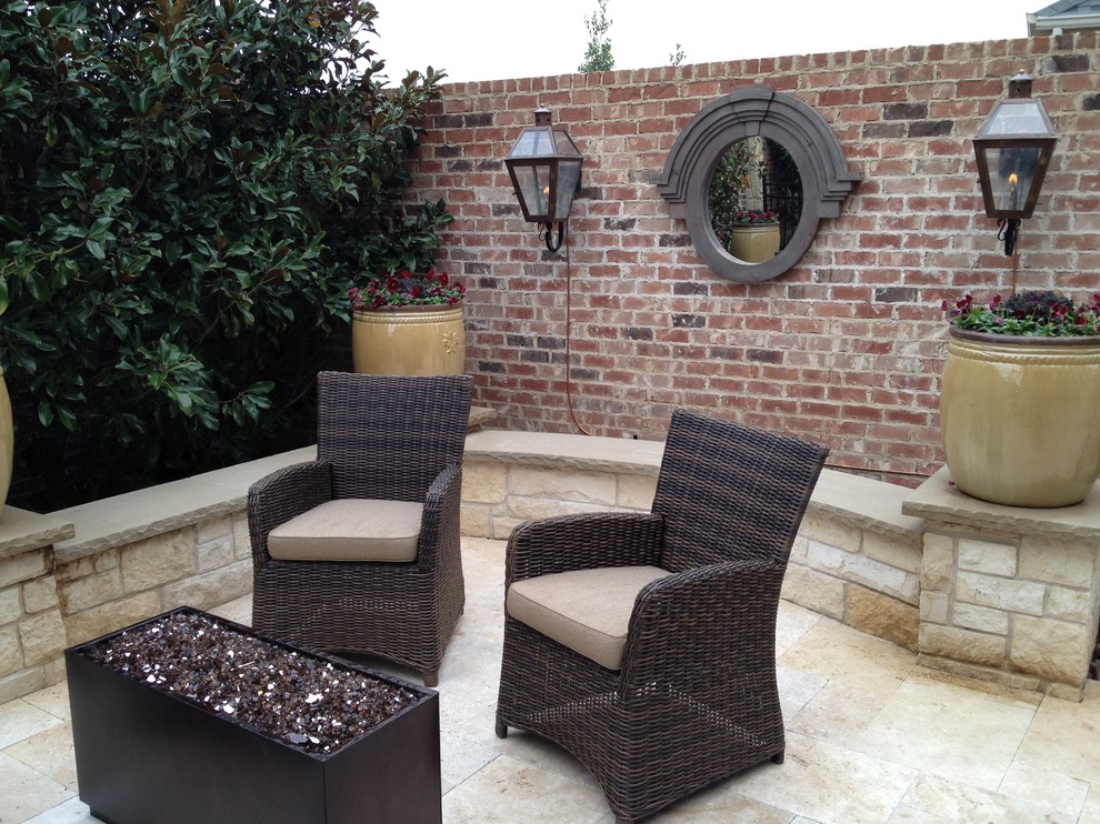 Small Courtyard / Big Impact