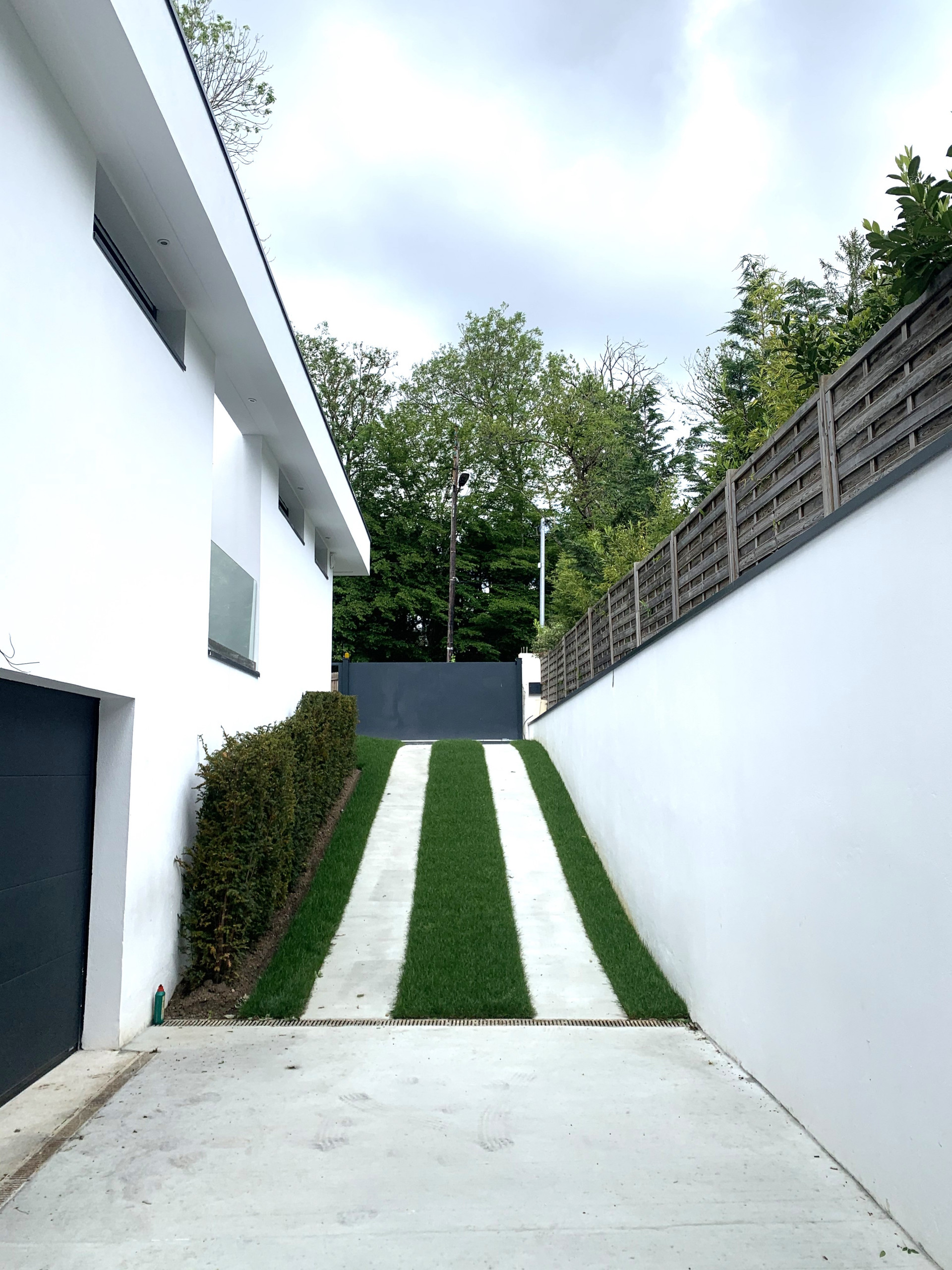 48 HR - Construction de 2 maisons - L'art de la pente