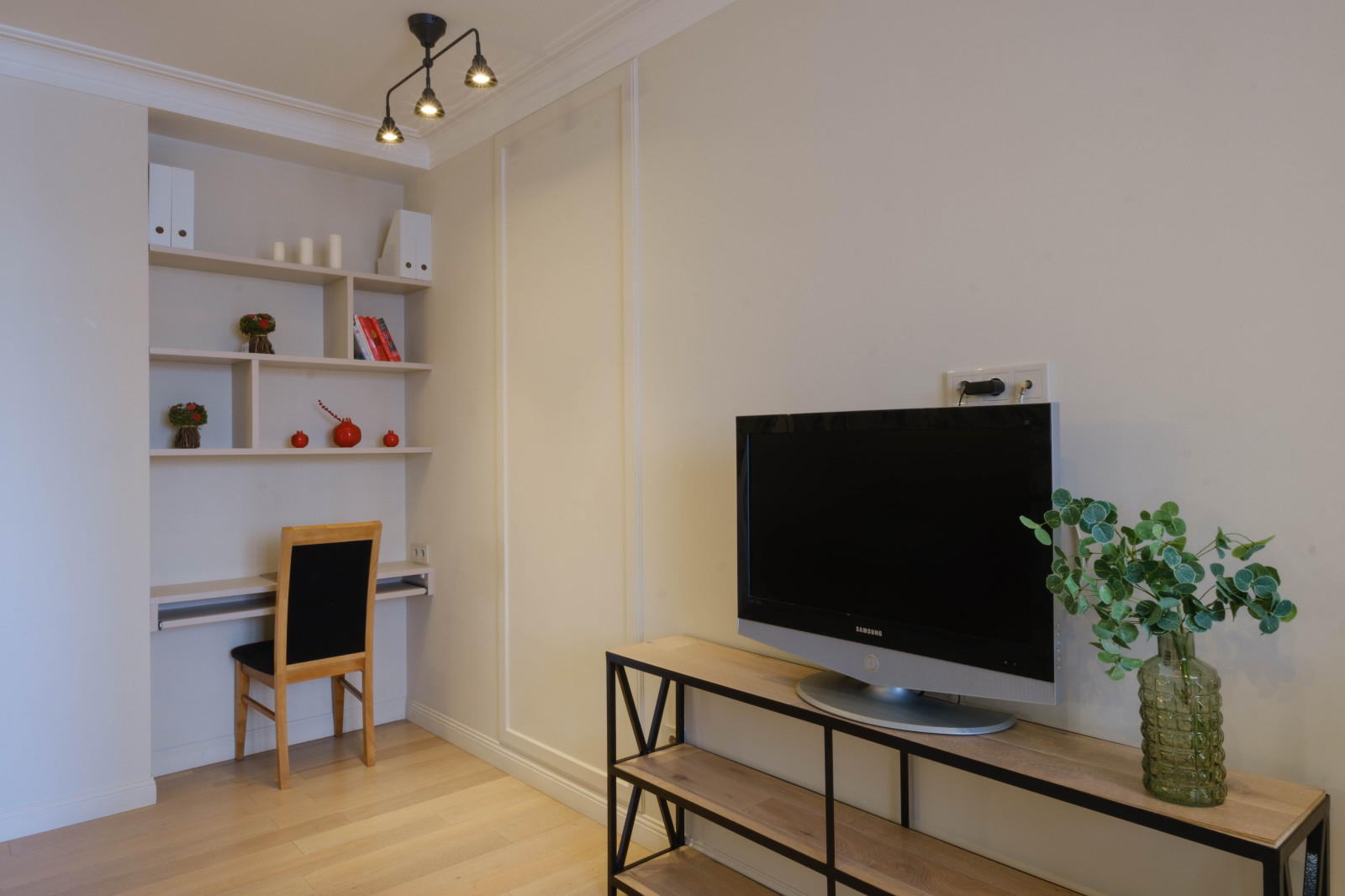 Двухкомнатные апартаменты для посуточной сдачи. ЖК Ладья