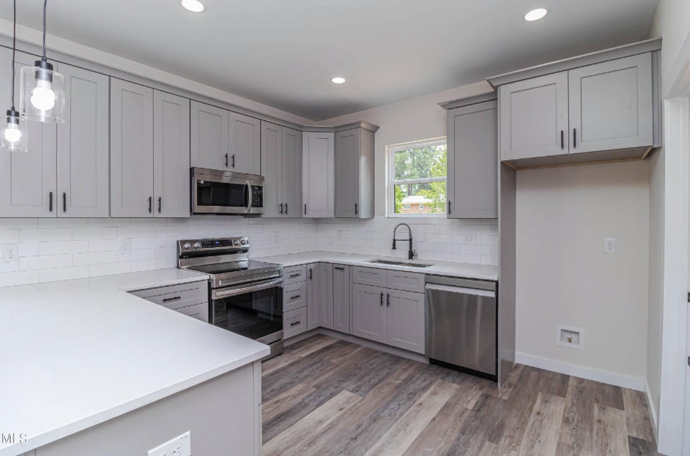 Inspiration for a kitchen remodel in Raleigh